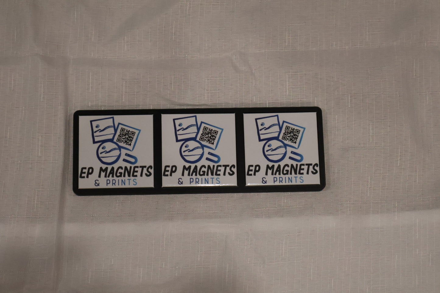 Magnets Display Frame 1x3